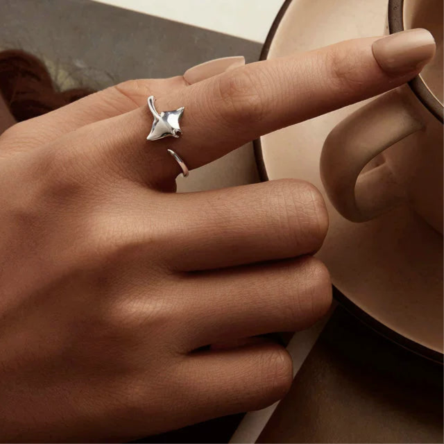 Ocean Glide Ring