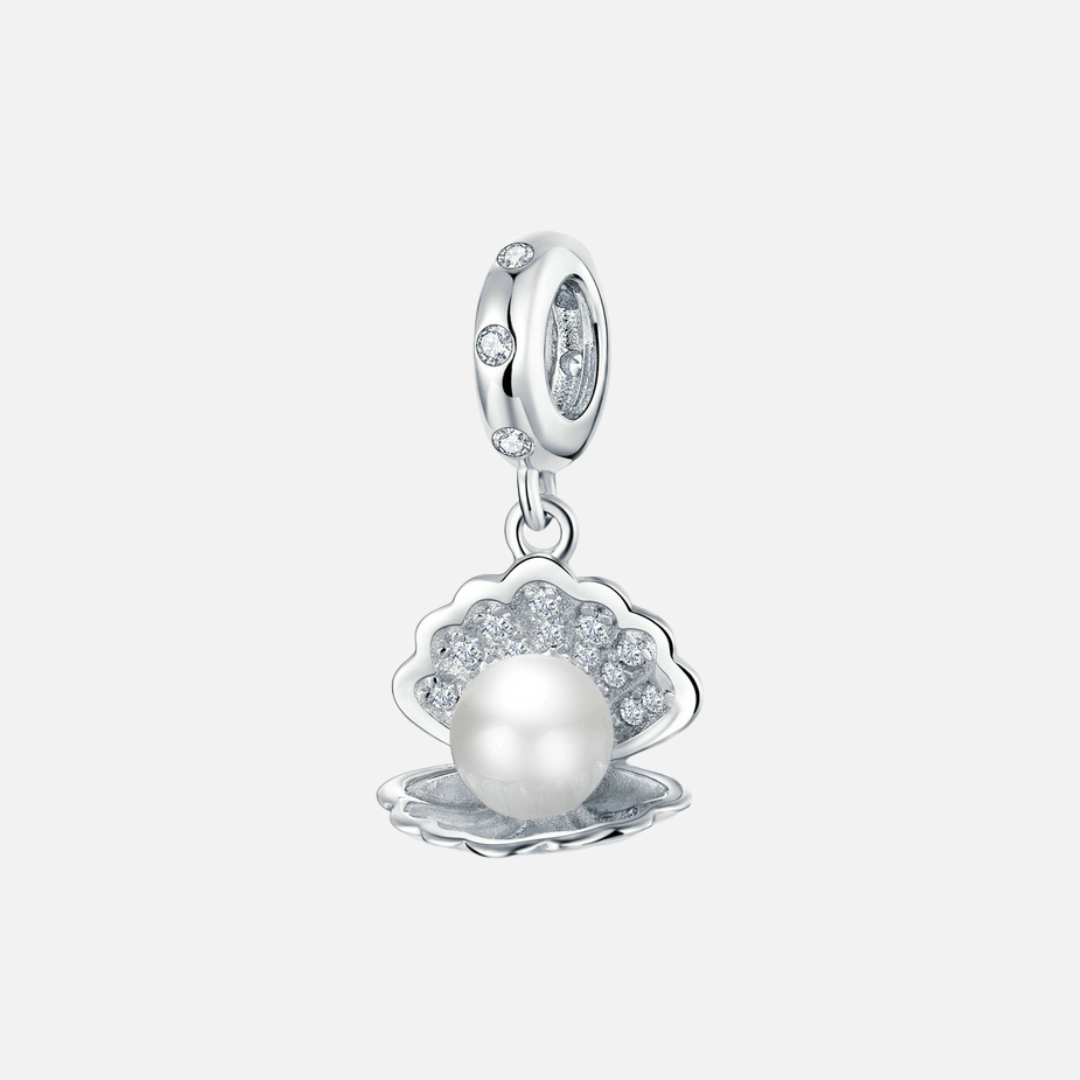 Shiny Pearl Pendant